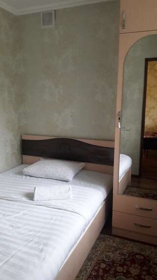 Апартаменты Apartments Ahmetova 4 21 Алматы-1